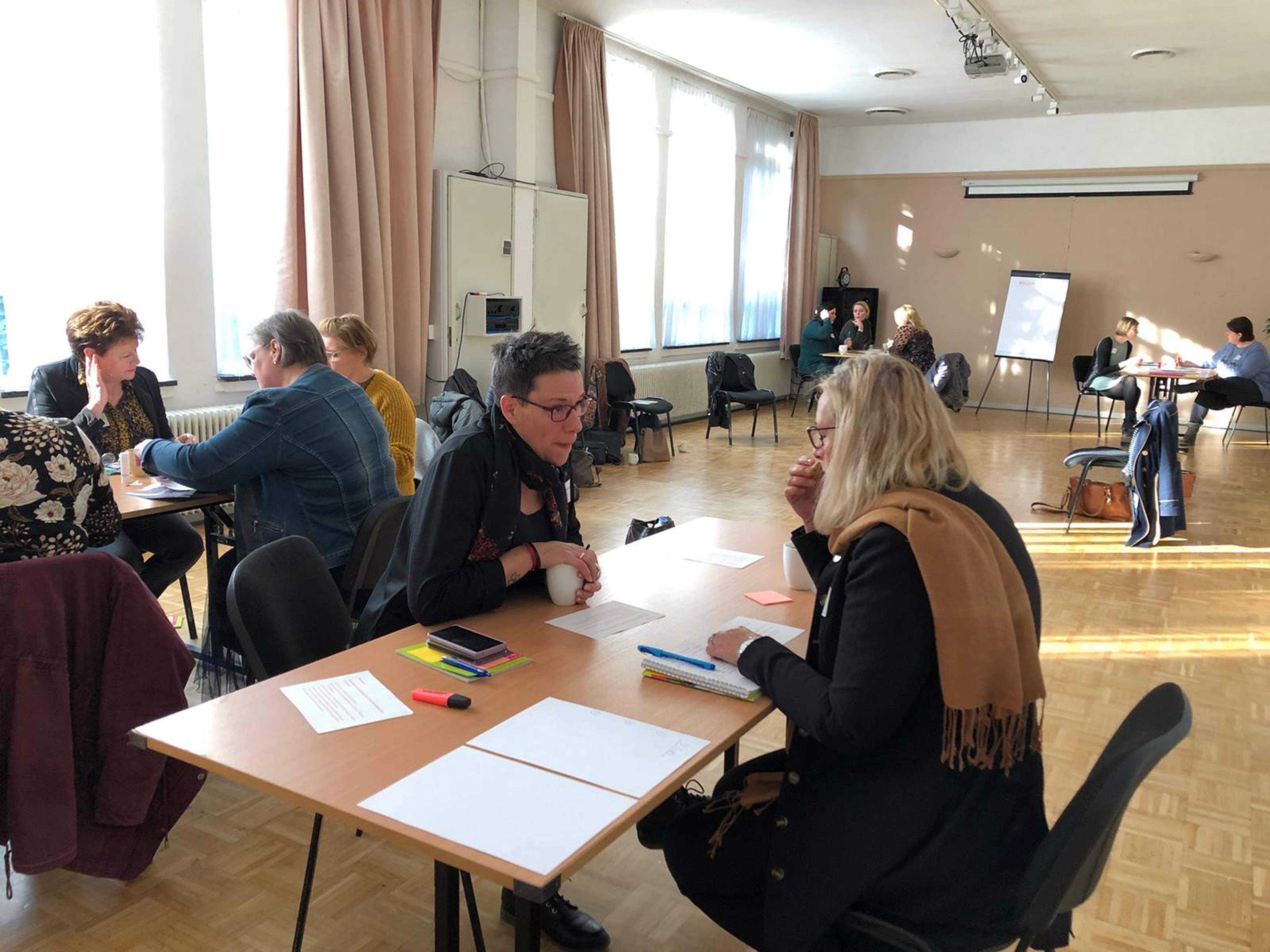 Blog: Wat kun je doen als je teveel op je bordje hebt? (Zelforganiserende teams)