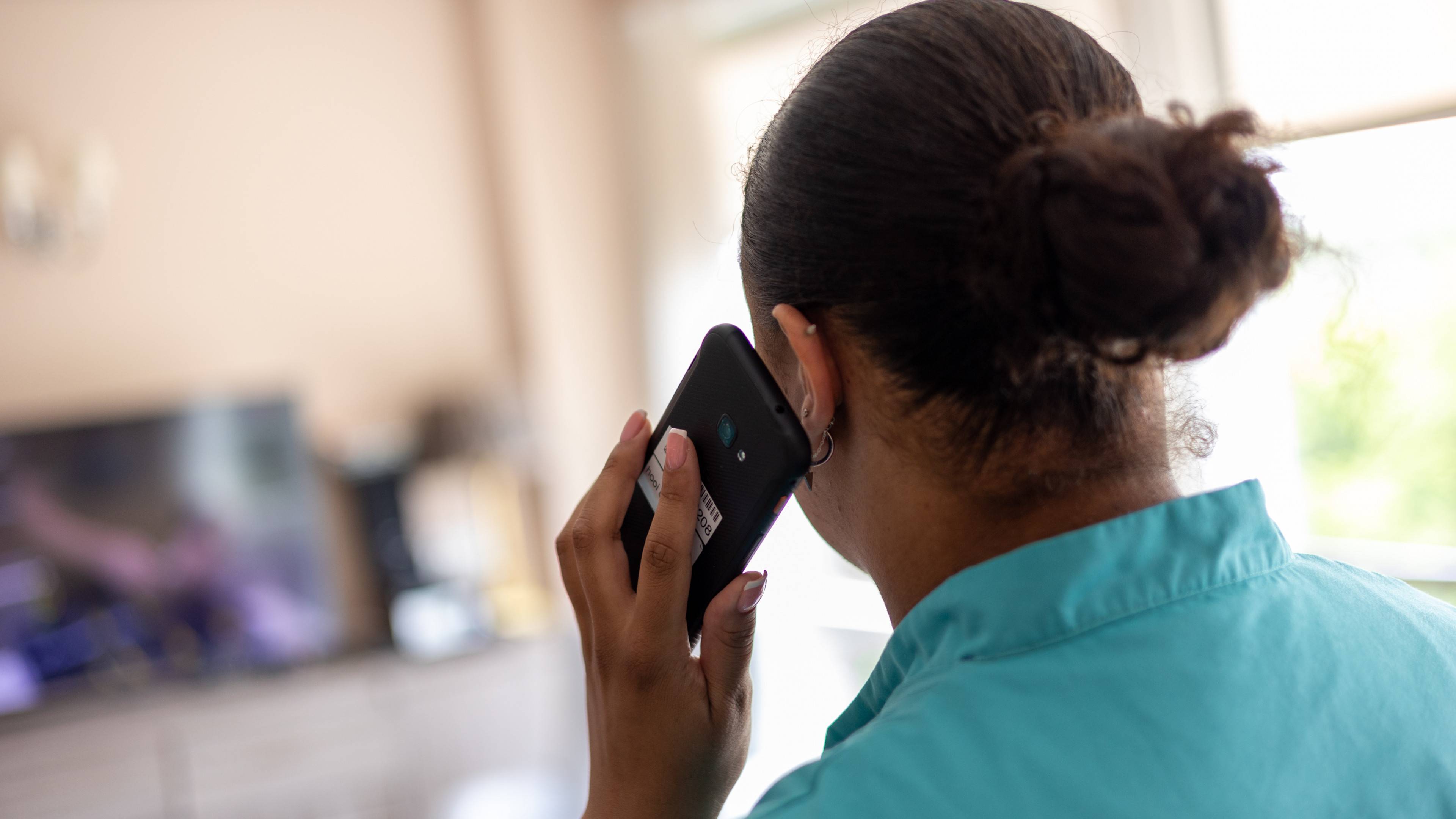 Kenmerken verzorgend leiderschap in de CanMEDS-rollen